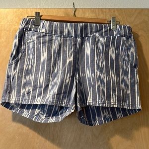 Prana shorts, size small, blue and white, cloth